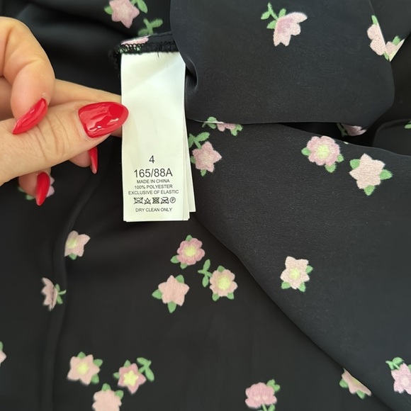 Kate Spade | Ditsy Begonia Flutter Sleeve Dress | midi | hi-low hem | size (4) - Picture 5 of 6